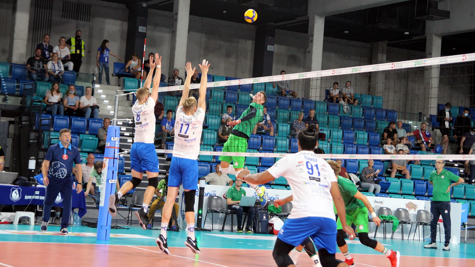 Siatkarskie emocje w Suwałkach podczas XI Memoriału Józefa Gajewskiego [zdjęcia]