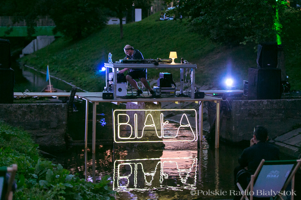 Ambient nad Białką [zdjęcia]