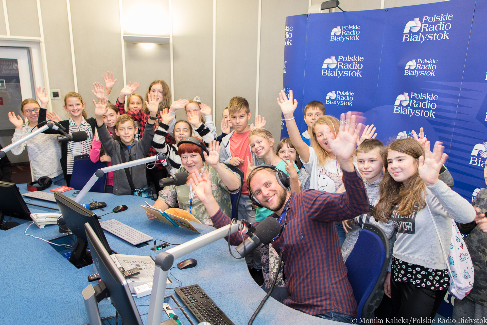 Zwiedzanie rozgłośni, sztafeta i koncert - Polskie Radio Białystok świętuje urodziny