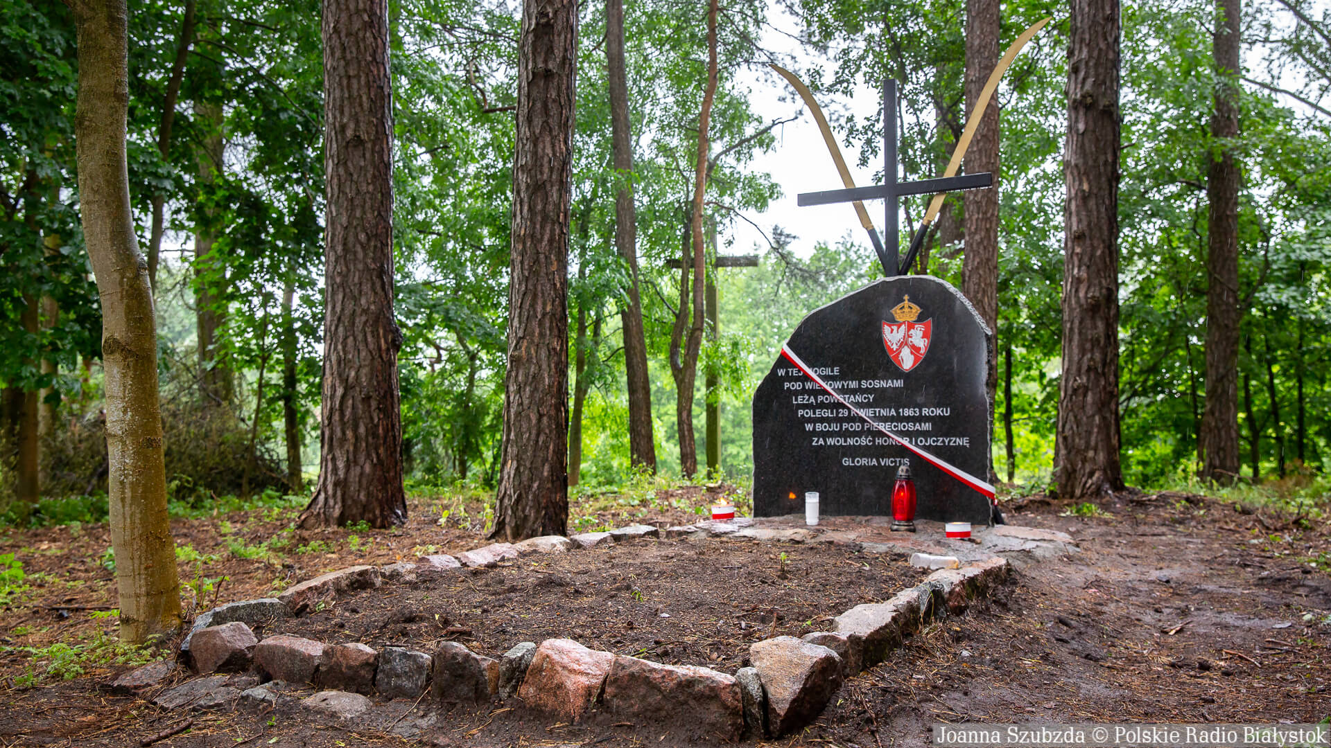 W okolicy Gródka odsłonięto pomnik poświęcony powstańcom styczniowym [zdjęcia]