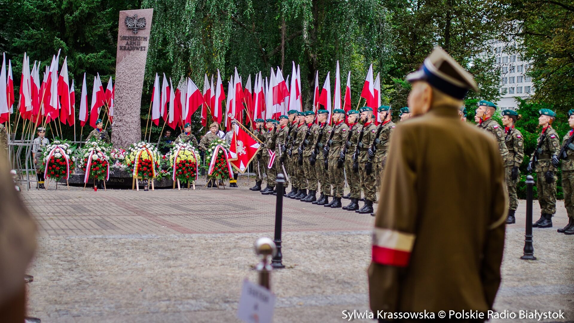 77. rocznica wybuchu Powstania Warszawskiego - uroczystości w regionie [zdjęcia]