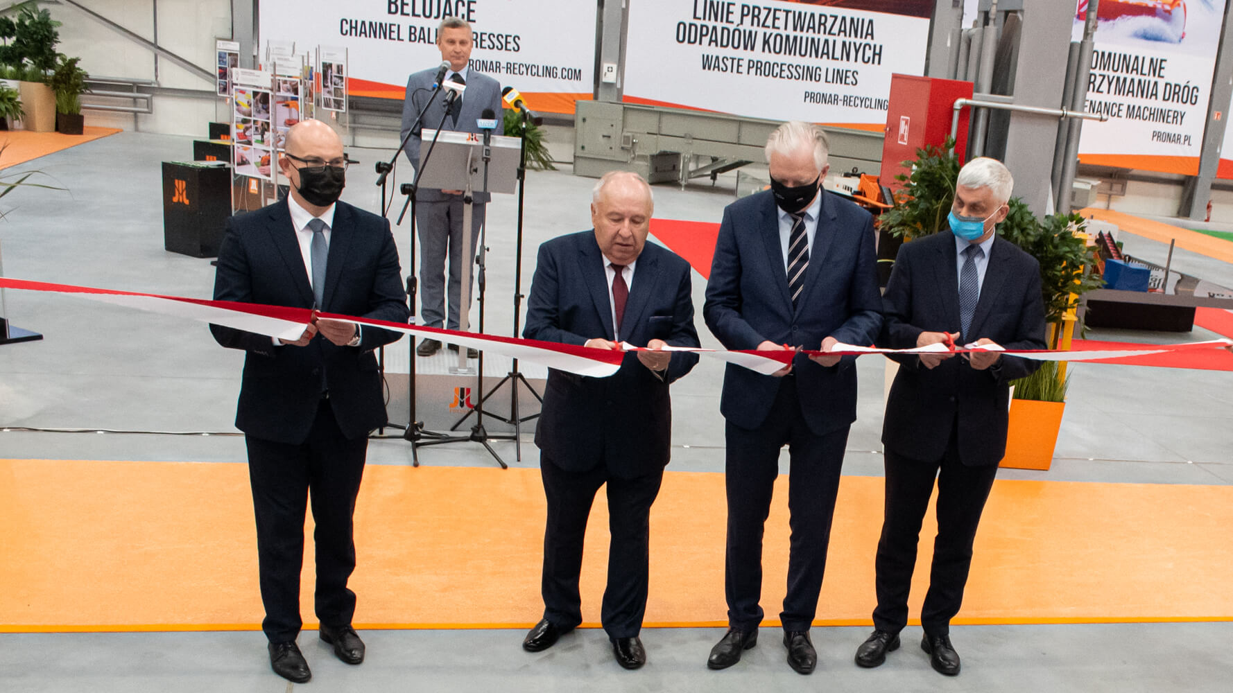 Podlaskie przedsiębiorstwo Pronar otworzyło w Siemiatyczach centrum wystawowe