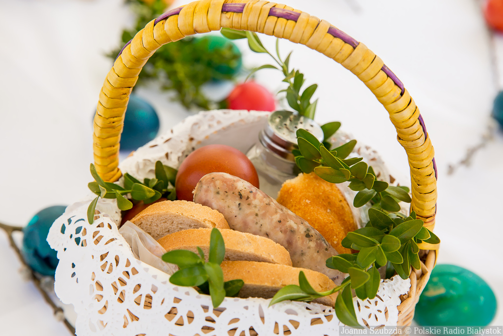 Masło i chrzan na stole - czyli tradycje wielkanocne na Augustowszczyźnie