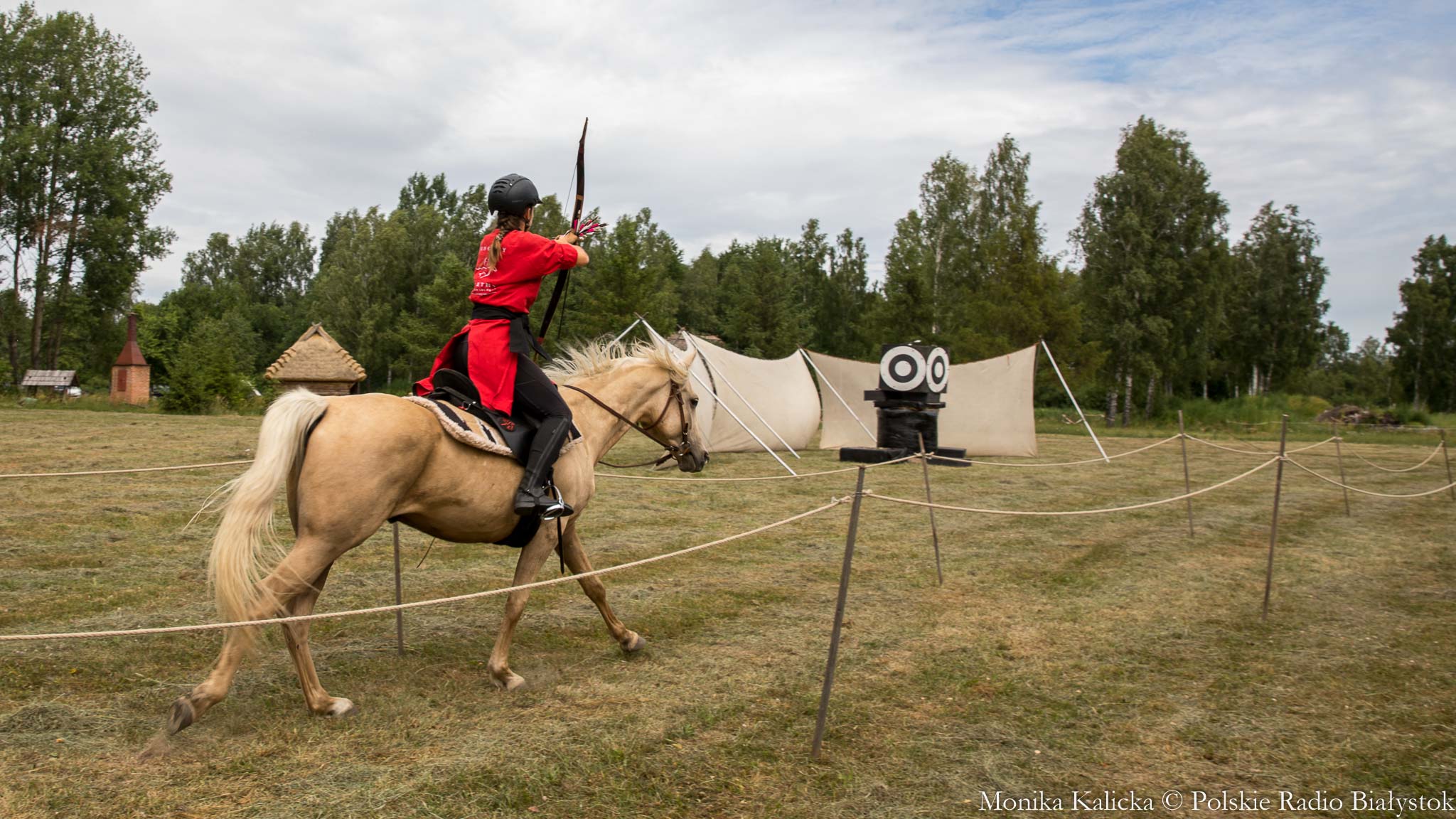 Najlepsi konni łucznicy w Muzeum Kultury Ludowej
