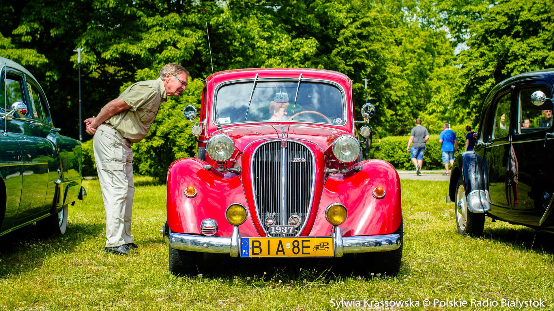 Motoryzacyjne perełki przemierzają Puszczę Białowieską - 17. Podlaski Rajd Moto Retro [zdjęcia, wideo]