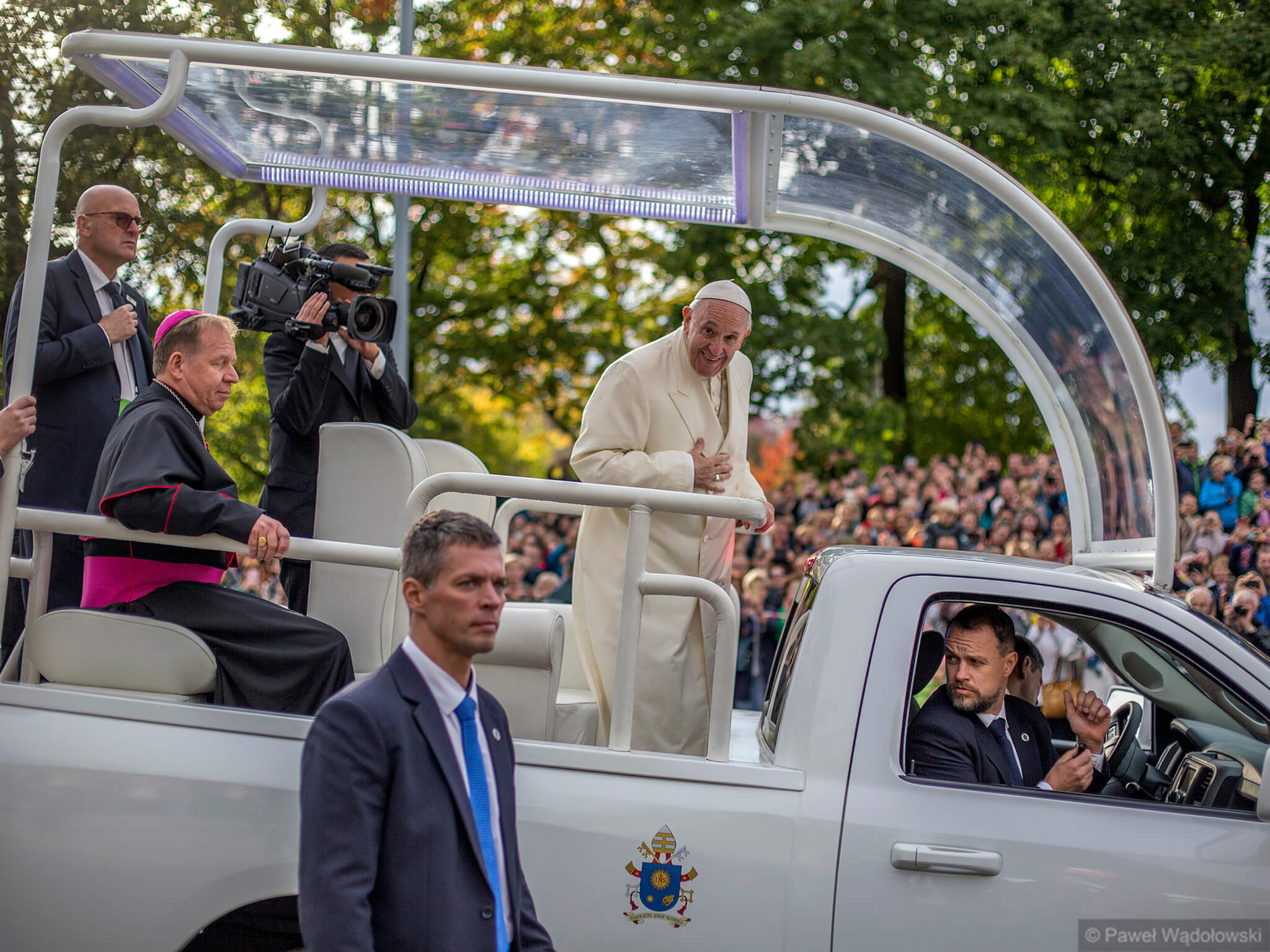 Papież Franciszek rozpoczął pielgrzymkę w republikach bałtyckich [zdjęcia]