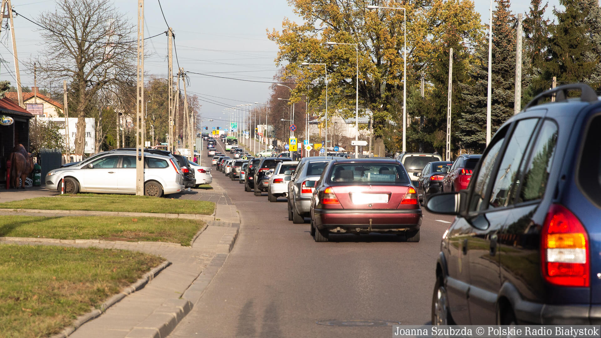 O zwiększoną ostrożność podczas Dnia Wszystkich Świętych apelują podlascy policjanci
