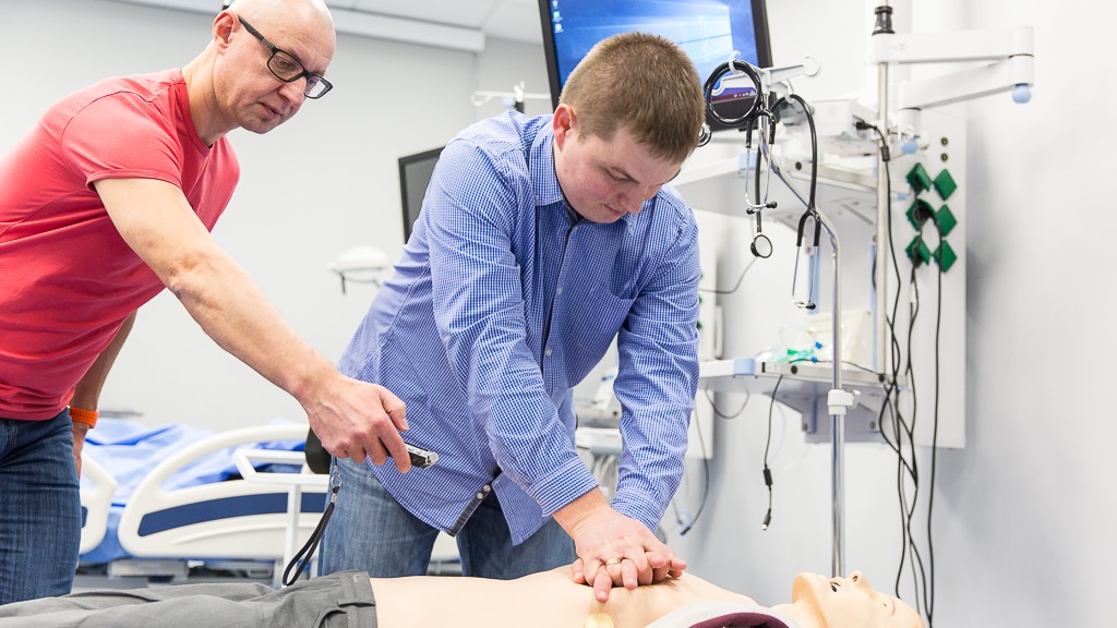 Czy potrafimy udzielić pierwszej pomocy bez przygotowania? Eksperyment dziennikarzy Radia Białystok