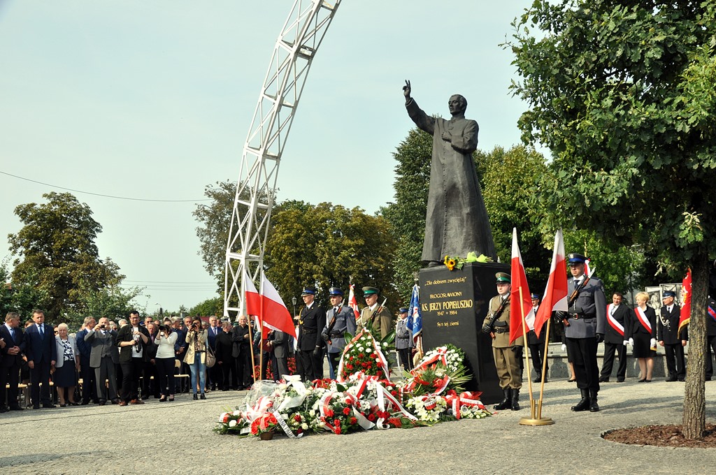 Uroczystości poświęcone 70. rocznicy urodzin ks. Jerzego Popiełuszki w Suchowoli i w Okopach