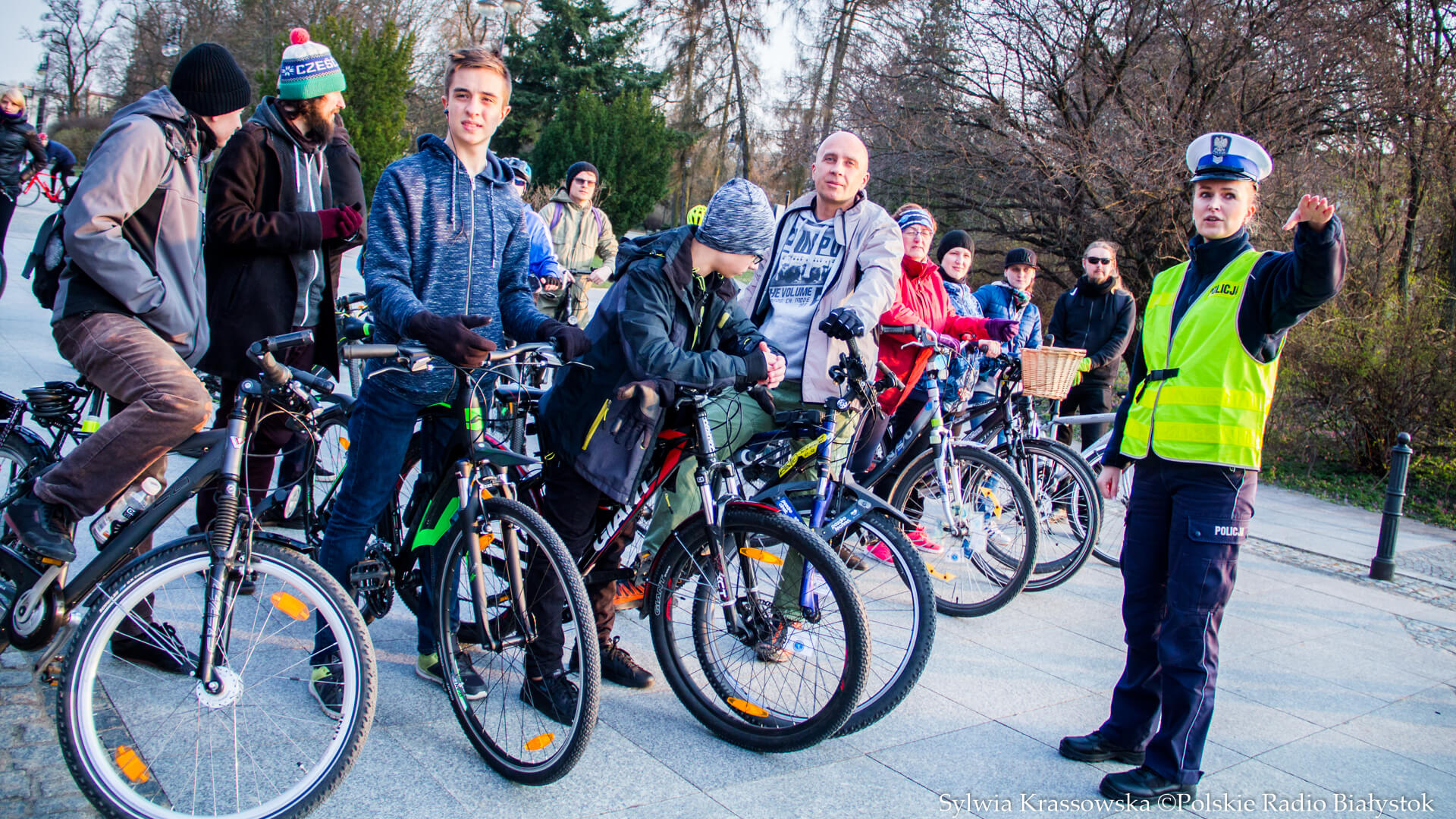 Sezon na jednoślady rozpoczęty - białostoccy policjanci apelują o ostrożność