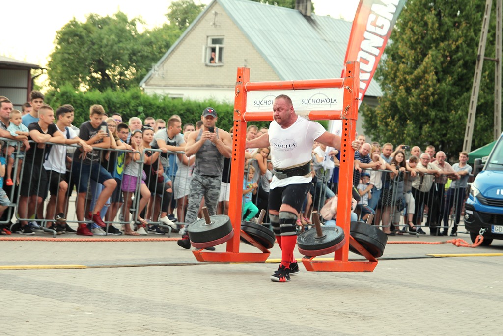 Polacy zwyciężyli w zawodach strongmanów w Suchowoli [zdjęcia]