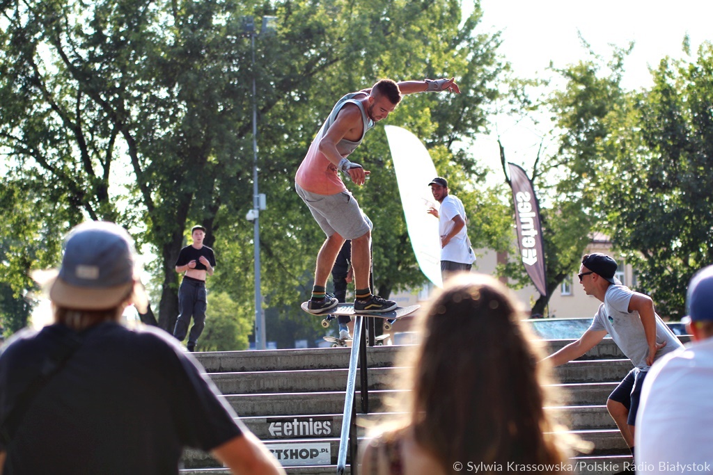 Najlepsi deskorolkarze rywalizowali w Białymstoku