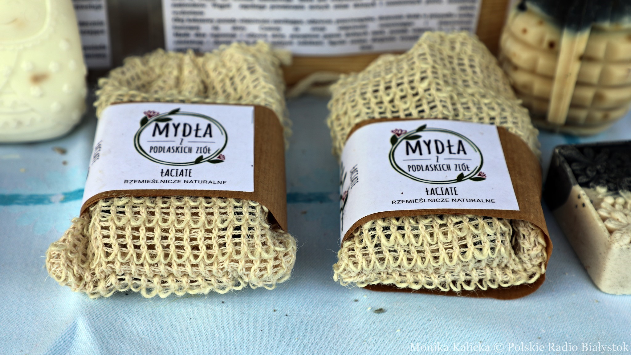 Przed białostockim Ratuszem trwa Jarmark Jesienny [zdjęcia]