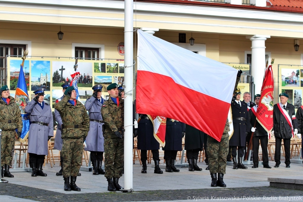 Podlaskie uroczystości z okazji 99. rocznicy odzyskania przez Polskę niepodległości