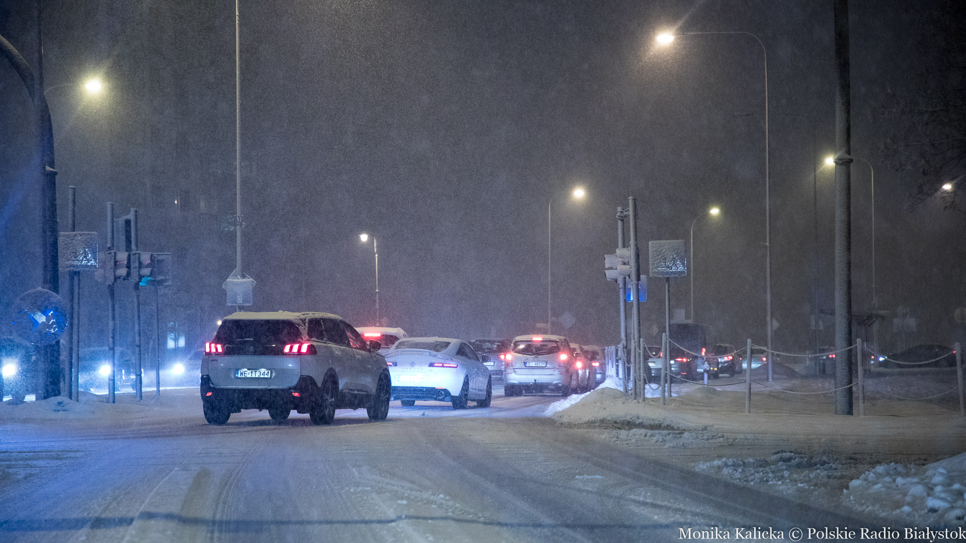 Trudne warunki na drogach w Podlaskiem
