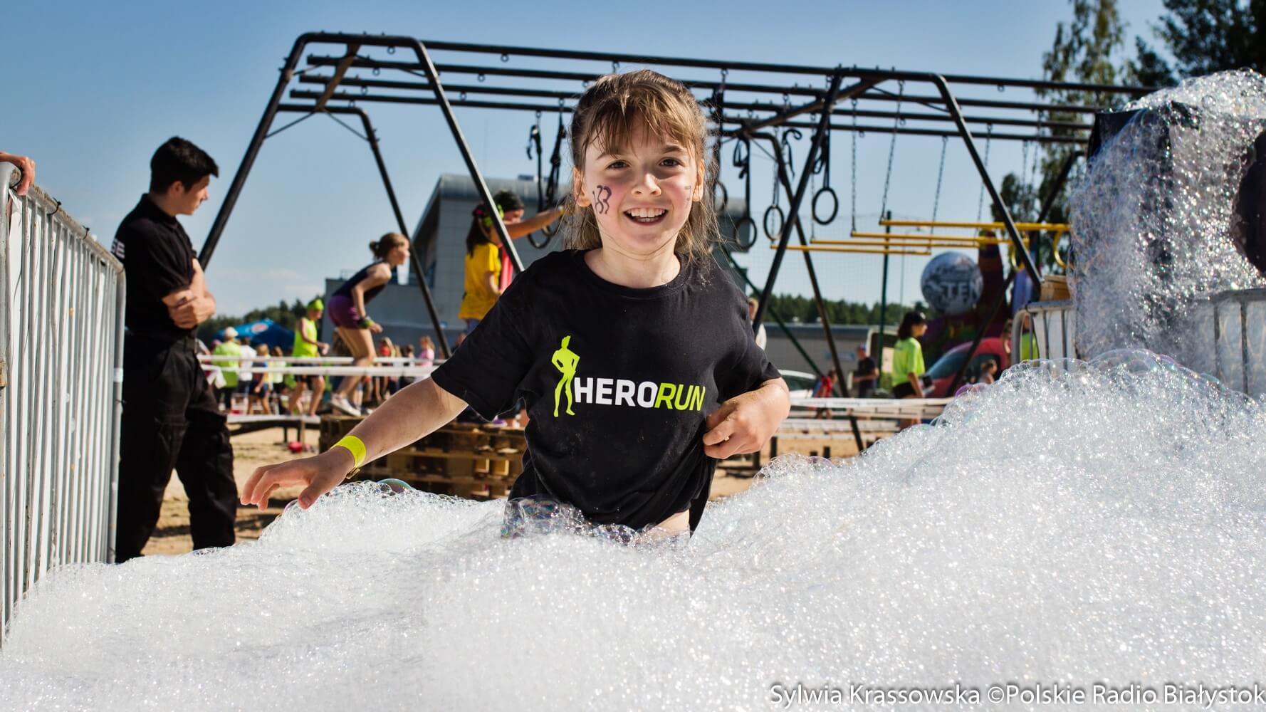 Najmłodsi biegacze rywalizowali na plaży w Białymstoku [zdjęcia, wideo]