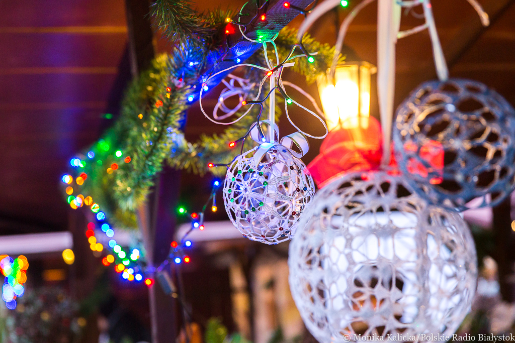 Na jarmarku przed białostockim ratuszem można zrobić świąteczne zakupy