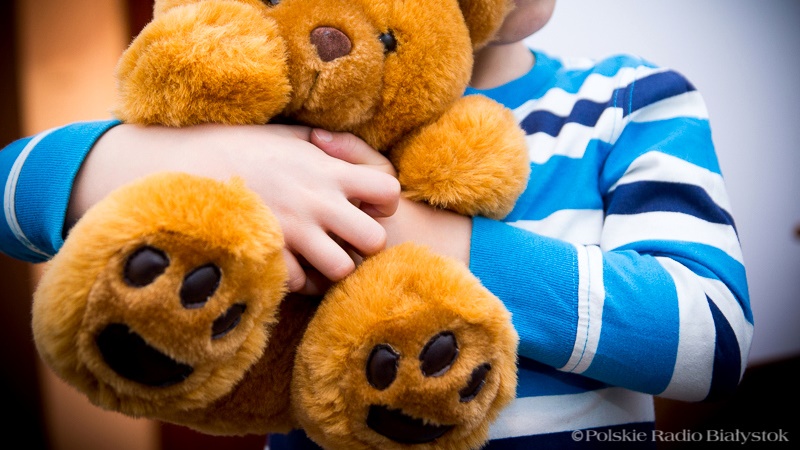 Ponad 150 maskotek uczniów trafi do dzieci podczas akcji ratowniczych