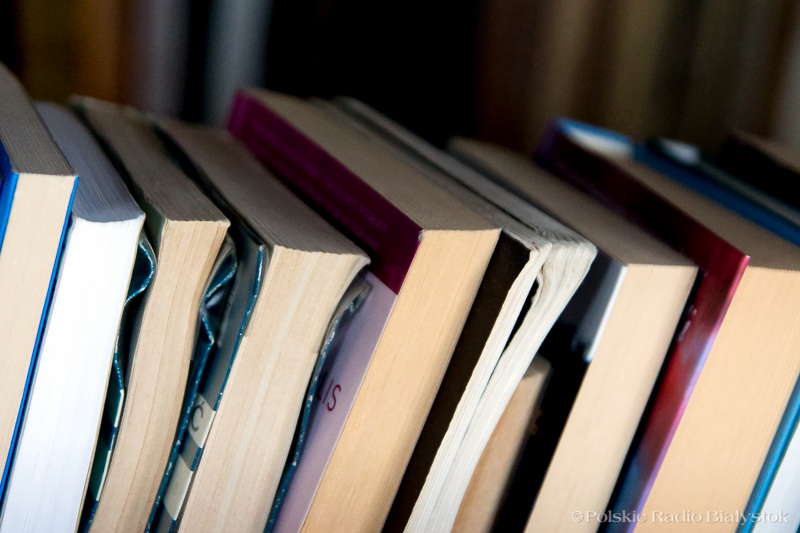 W bibliotece w Szczuczynie osoby starsze i niewidome mogą wypożyczać audiobooki