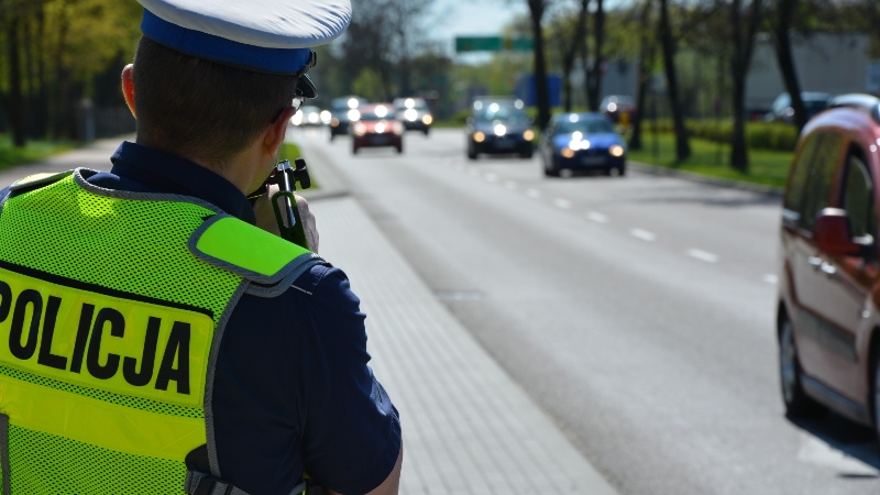 Nowe przepisy w ruchu drogowym – większe kary dla kierowców