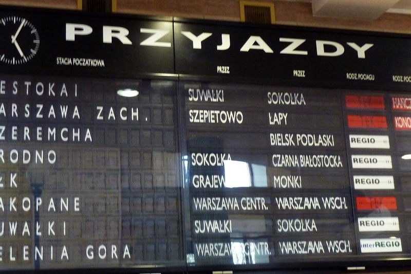 Od piątku (14.04) zmieniają się godziny odjazdów niektórych pociągów w Podlaskiem