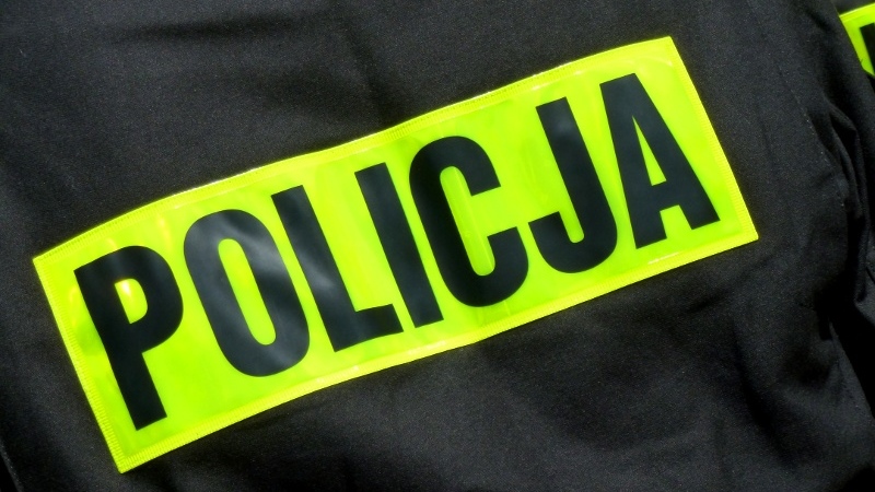 Łomżyńscy policjanci pomogli kobiecie z czteromiesięcznym dzieckiem, która zabłądziła w lesie