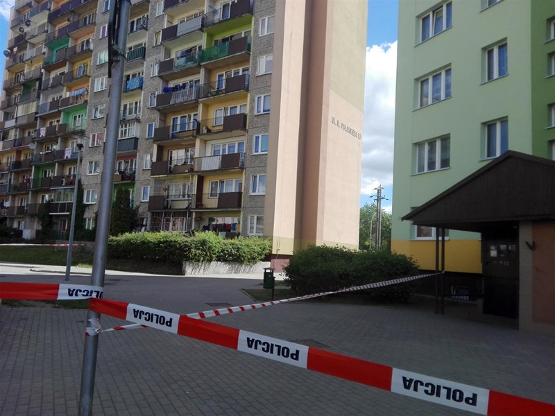 Suwałki:  Ewakuacja bloku na Os. Północ - w pobliżu znaleziono niewybuch