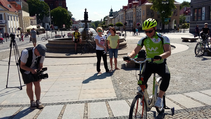 Białystok:  Aktorzy, dziennikarze i rowerzyści promują szlak Green Velo [zdjęcia]