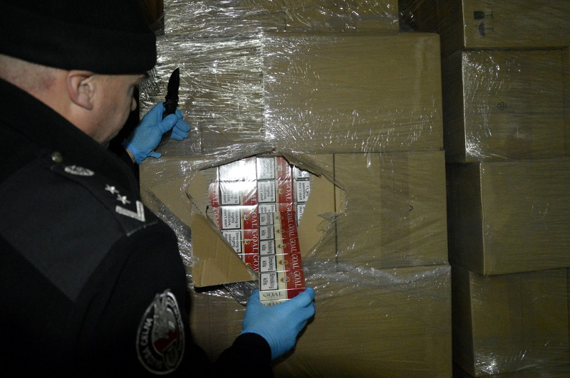 Rekordowy przemyt papierosów na ponad 6,5 mln zł
