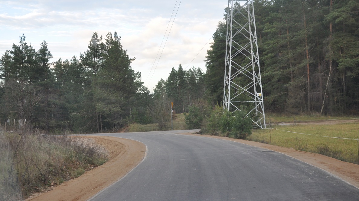 Modernizacja wiejskich dróg w Podlaskiem. Do samorządów trafi kilkadziesiąt milionów