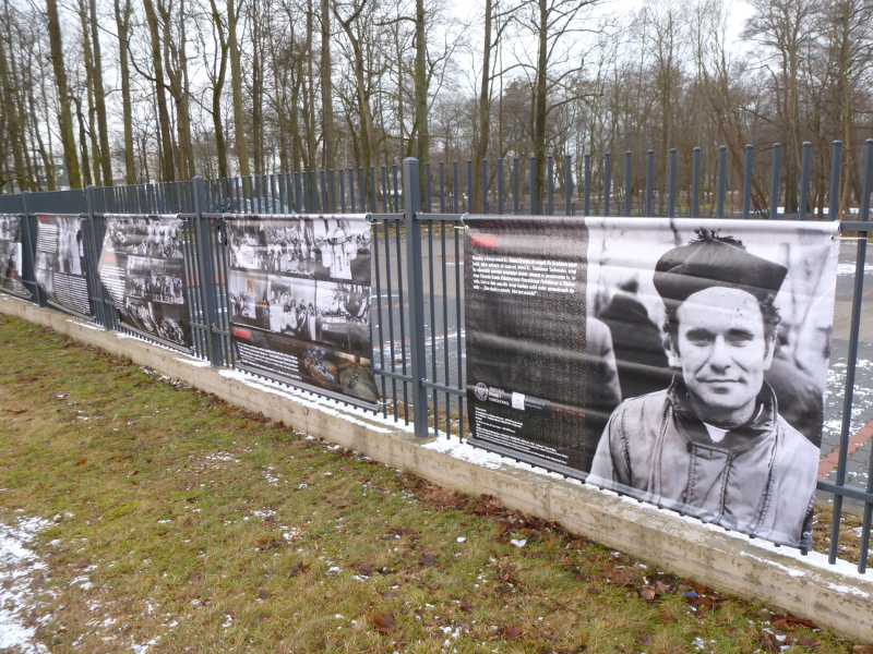 Dawni opozycjoniści chcą wyjaśnienia okoliczności śmierci ks. Stanisława Suchowolca