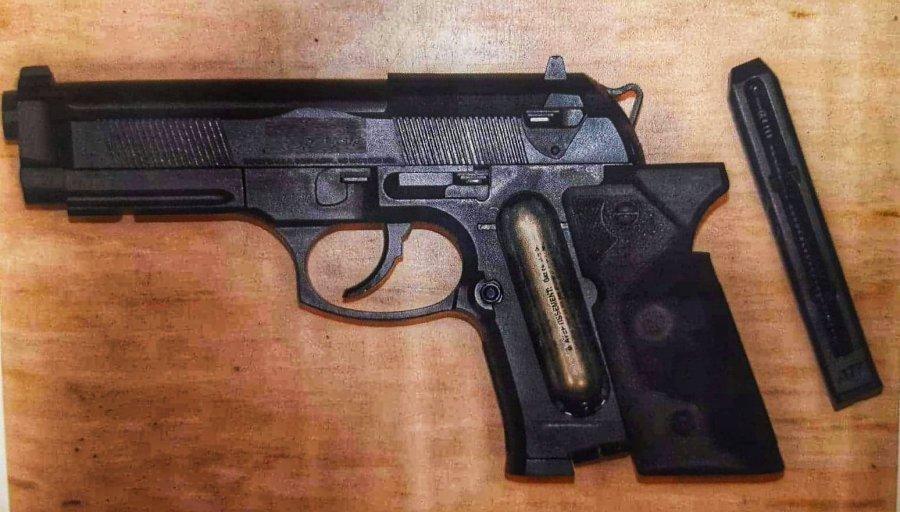 Ukradł napój i groził pracownikowi przedmiotem przypominającym broń - 32-latek może trafić do więzienia na 10 lat