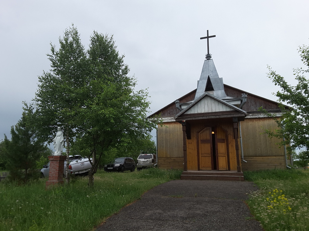 Zbiórka na odbudowę polskiego kościoła na Syberii - na koncie połowa kwoty