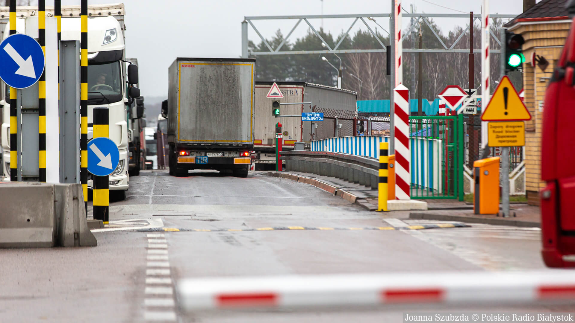 Bez kolejki na przejściu w Bobrownikach - odprawy na bieżąco
