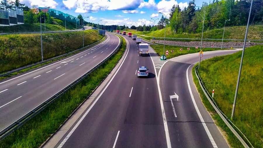 300 ton sprzętu i środków ochrony - konwój z pomocą humanitarną jedzie na Białoruś [zdjęcia, wideo]