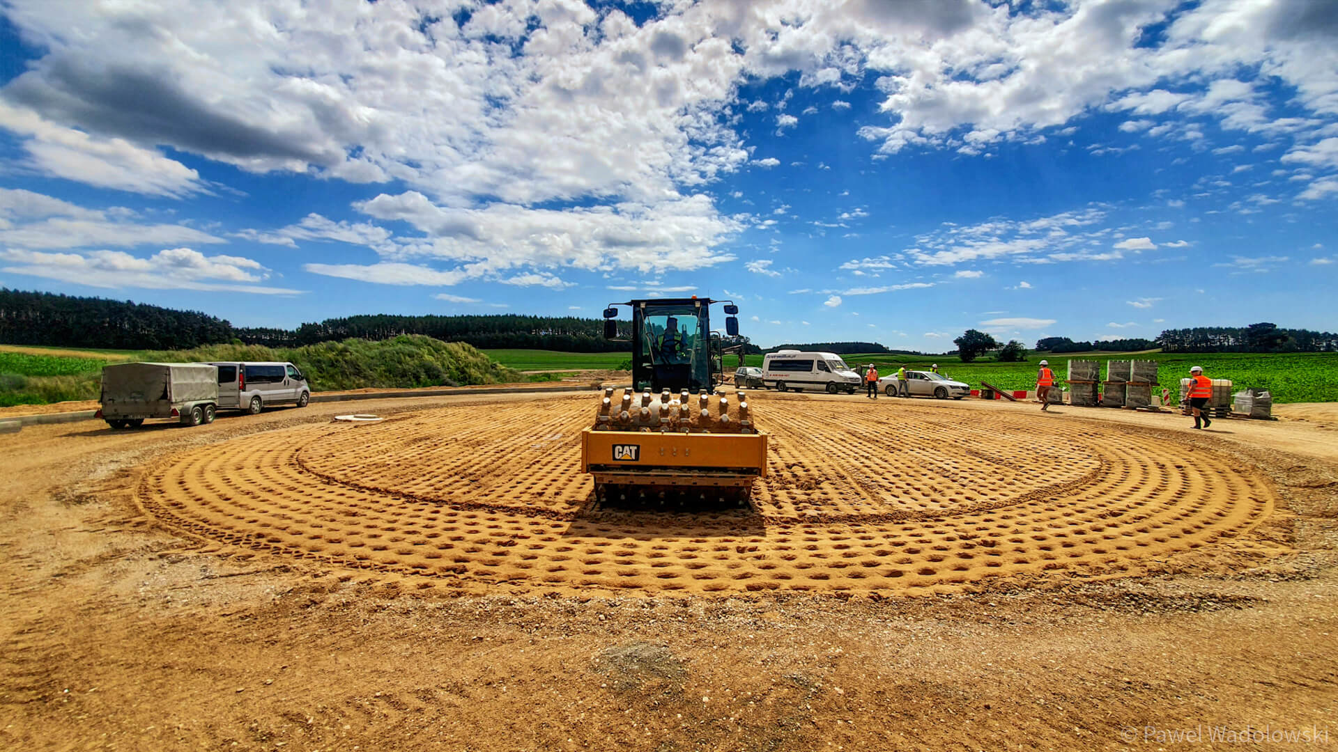 Nie asfaltowa, a betonowa - taka będzie nawierzchnia na S61 w okolicach Szczuczyna