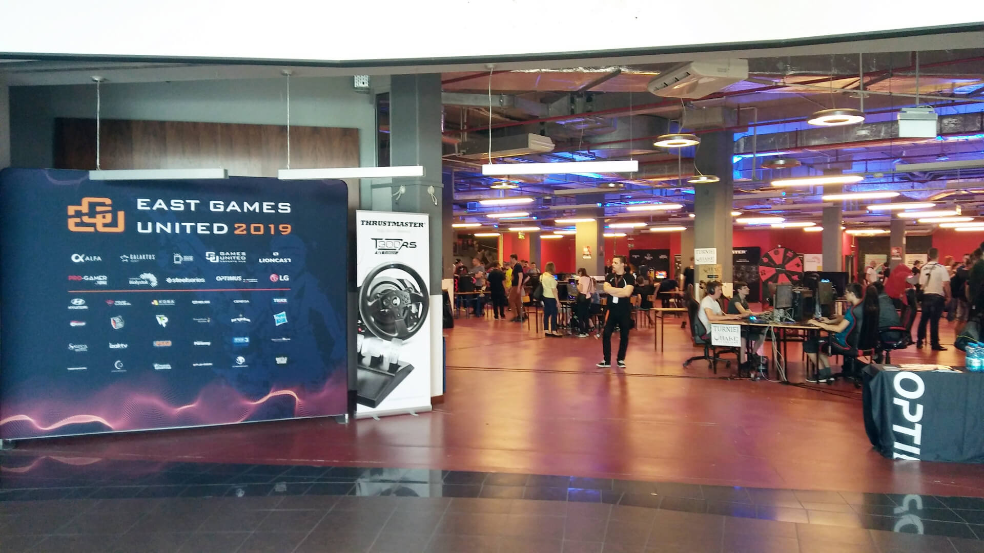 Turnieje e-sportowe i strefa gier retro - kolejna edycja East Games United