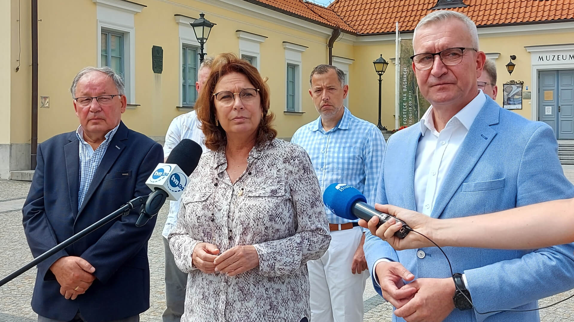 Politycy PO sprzeciwiają się planom budowy wielkich ferm drobiu w Kruszynianach