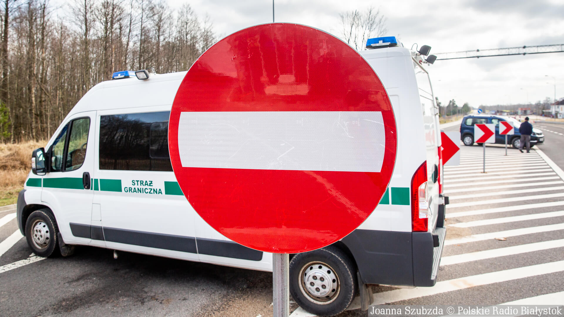 Rzecznik rządu: kontrole na granicach mogą obowiązywać dłużej od innych ograniczeń