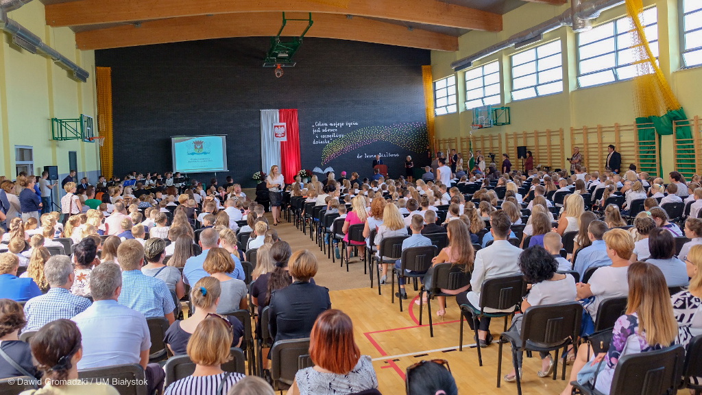 Koniec wakacji - uczniowie wracają do szkoły! [zdjęcia, wideo]