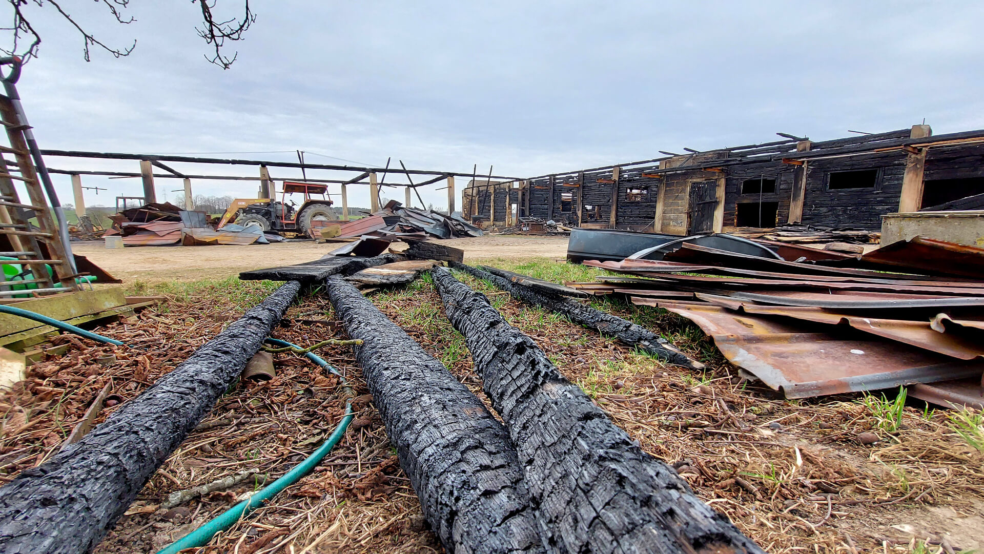 Mieszkańcy okolicznych wsi organizują pomoc dla pogorzelców z Zacisza