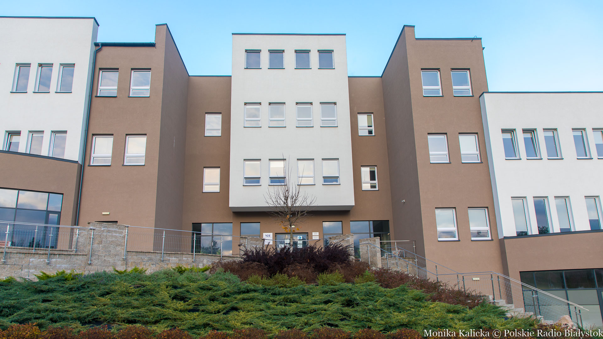 Już w sześciu podlaskich szpitalach i sanatoriach ozdrowieńcy mogą skorzystać z bezpłatnej rehabilitacji