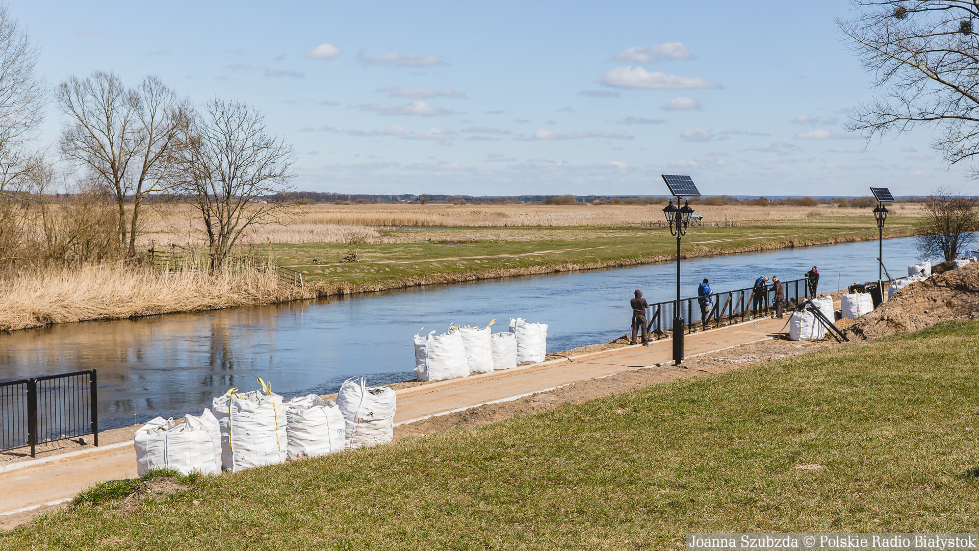W Tykocinie trwa budowa bulwarów i ścieżki edukacyjnej [zdjęcia]