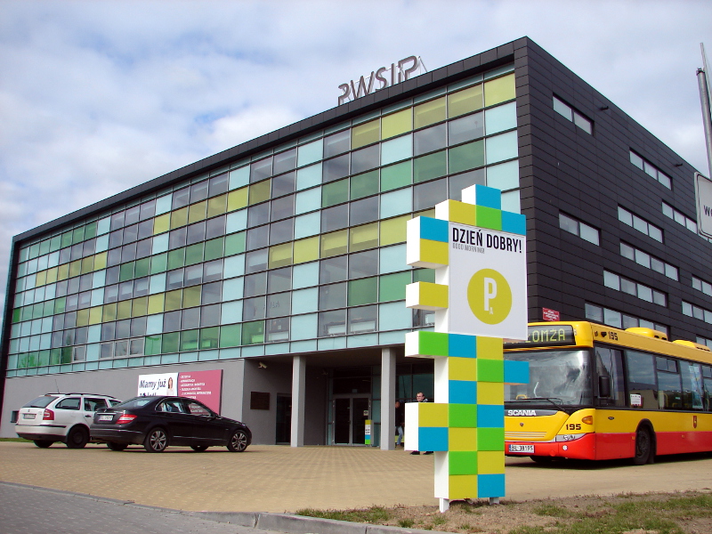 Dzień otwarty w Państwowej Wyższej Szkole Informatyki i Przedsiębiorczości w Łomży