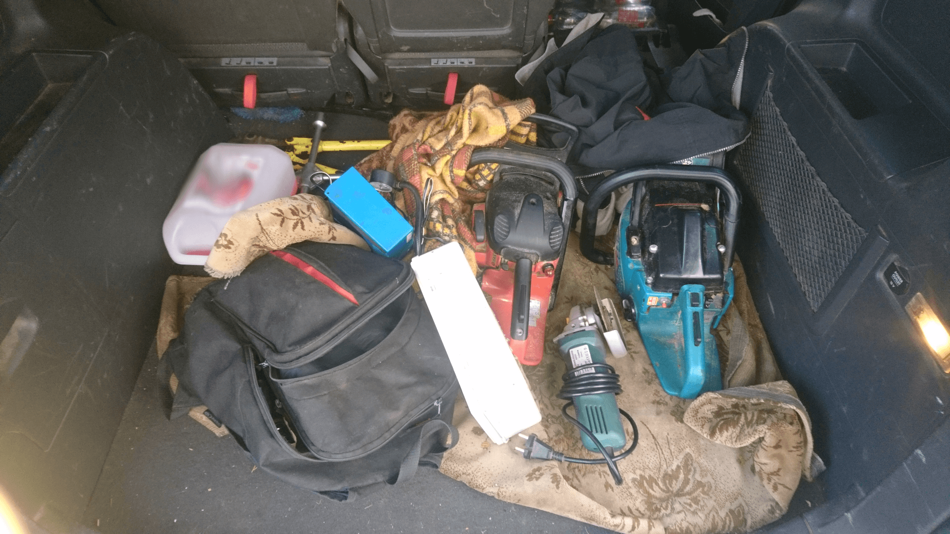 Kradł piły, kosiarki, wiertarki - zatrzymali go policjanci