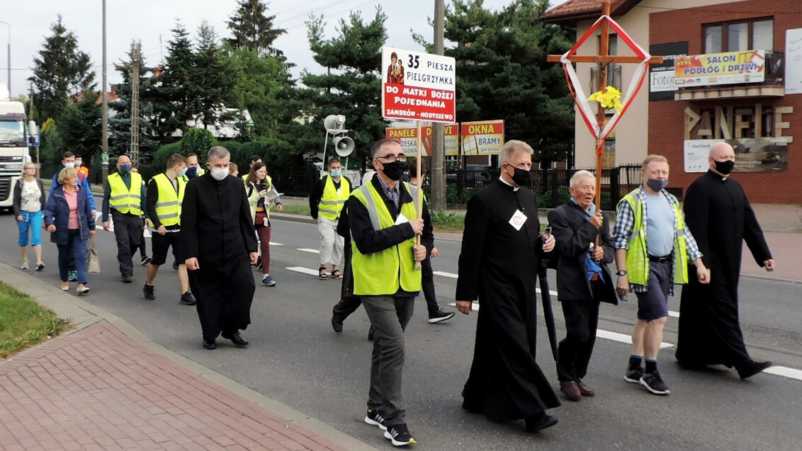 Z powodu epidemii zdecydowanie mniej osób wyruszyło w pielgrzymce do Hodyszewa