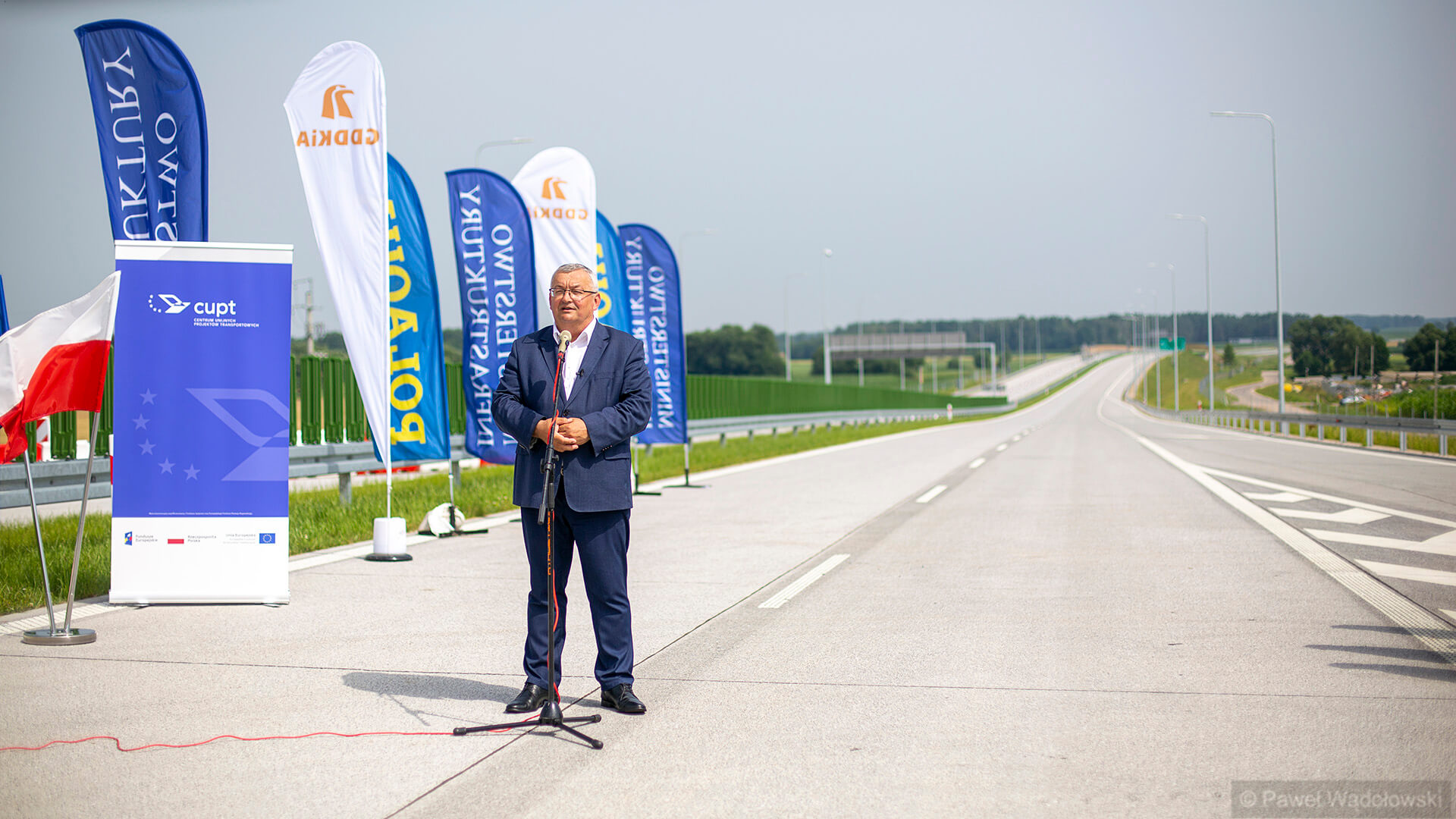 Kierowcy mogą już jeździć 17-kilometrowym odcinkiem Śniadowo - Łomża Południe S61 Via Baltica [wideo]