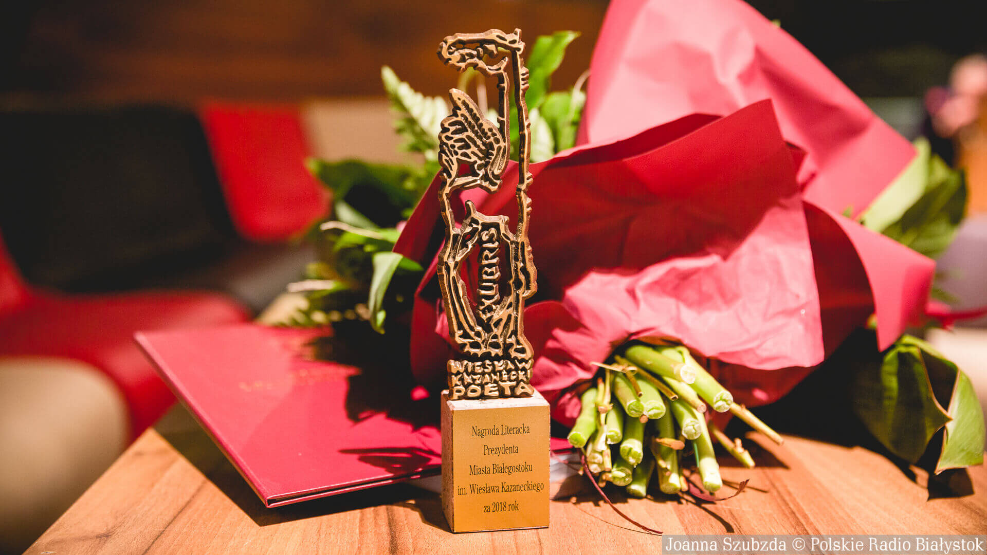 Tylko jeden kandydat do nagrody literackiej im. Wiesława Kazaneckiego wziął udział w spotkaniu autorskim