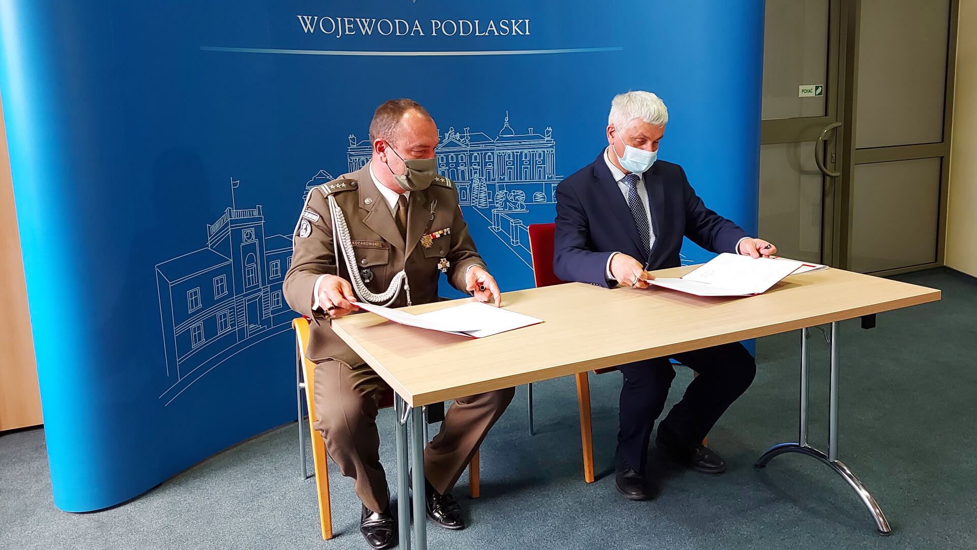 Wojewoda podlaski podpisał porozumienie o współpracy z 1. Podlaską Brygadą Obrony Terytorialnej