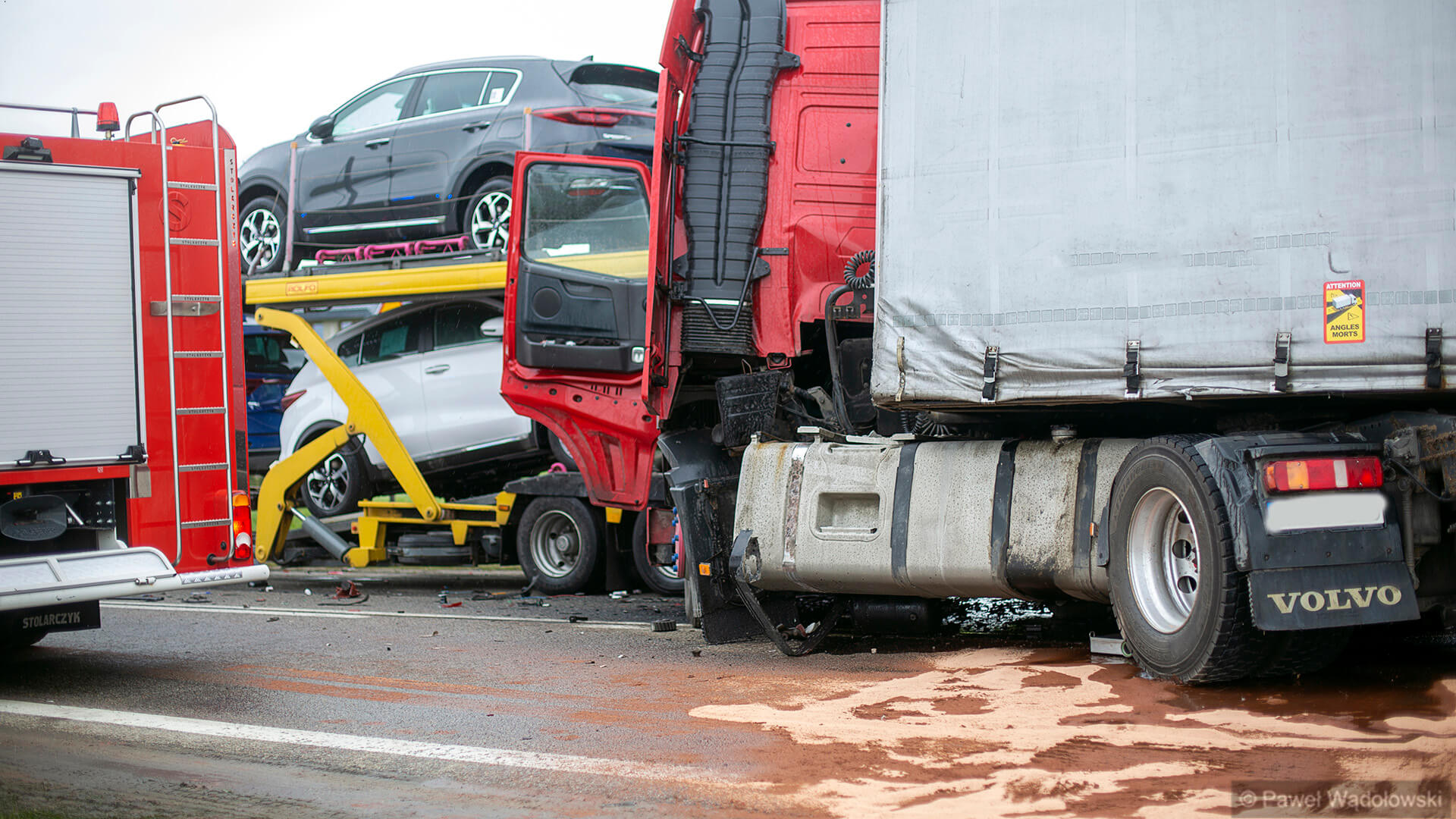 Śmiertelny wypadek na trasie Łomża - Stawiski [zdjęcia, wideo]